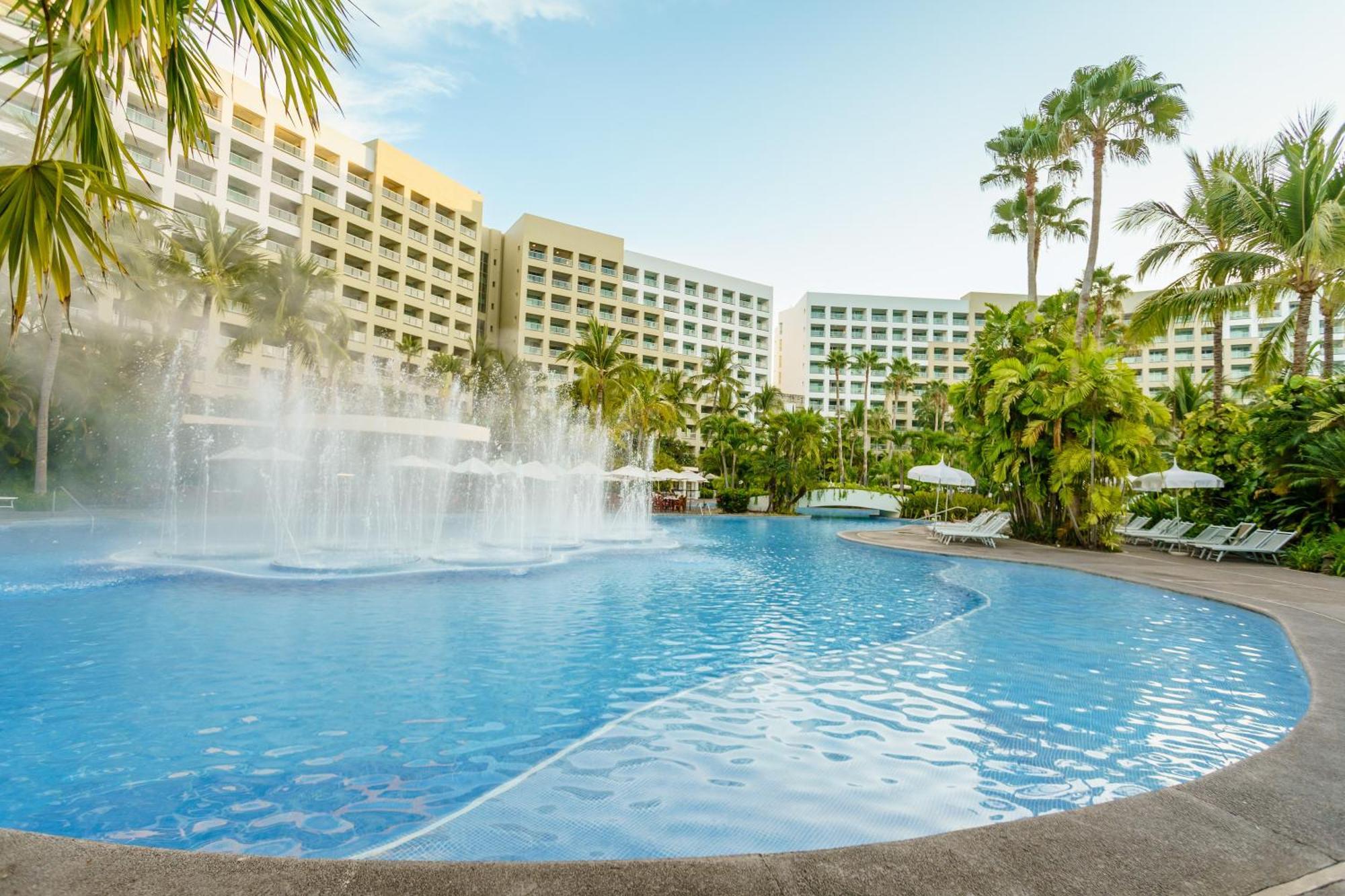 Grand Luxxe Two Bedroom Suite - ヌエボ・バジャルタ エクステリア 写真